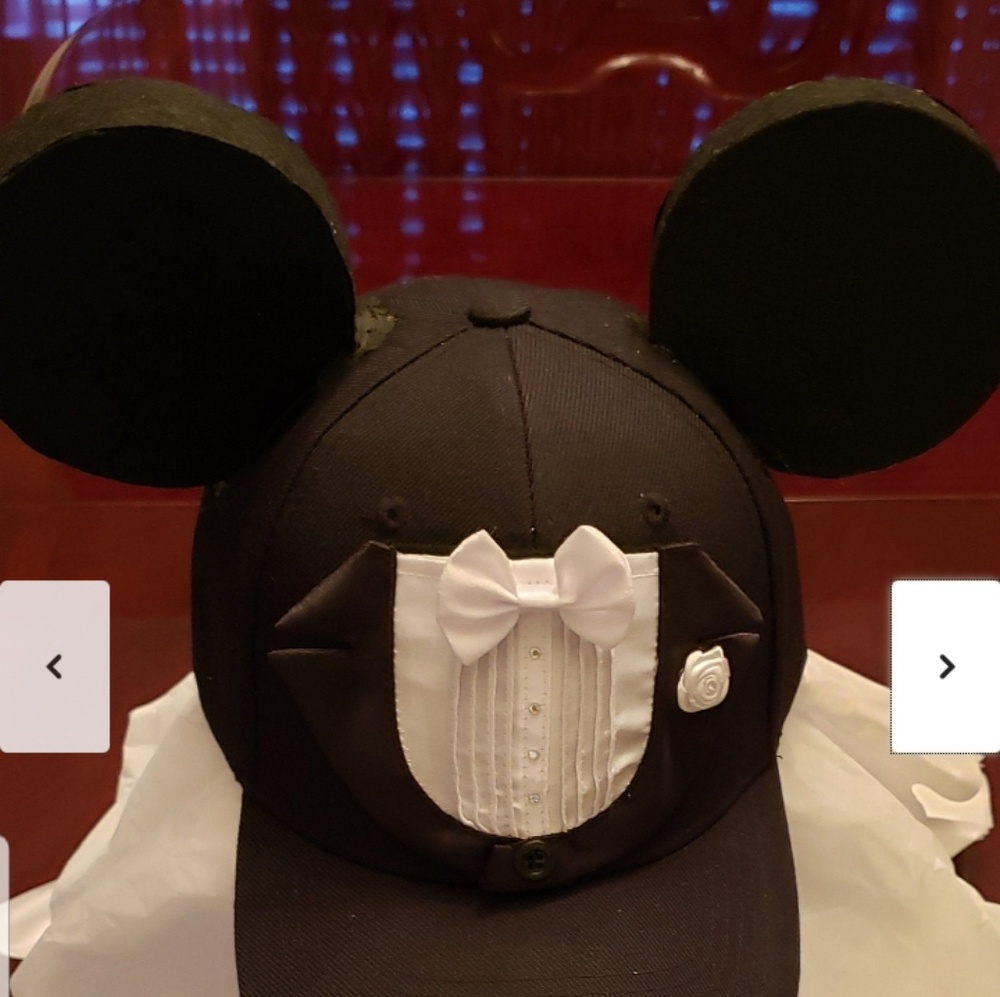 Men's hat. Grooms hat..